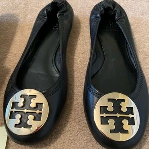 Tory Burch reva flats excellent condition 8.5
